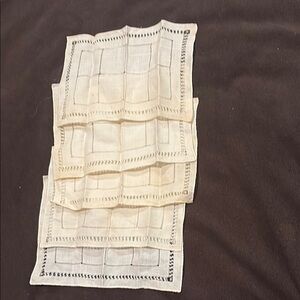 6 vintage Elegant Cream Linen Napkins